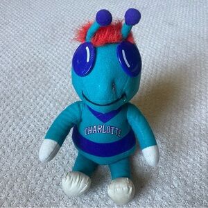 Vintage 90s Fan Charlotte Hornets NBA Mascot Bee Plush Souvenir